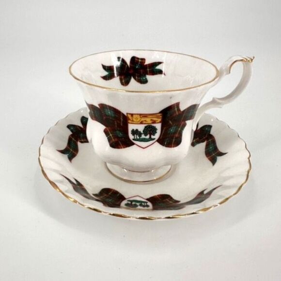 Royal Albert Fine Bone China England Tartan Prince Edward Isle Cup & Saucer Set - Picture 6 of 12